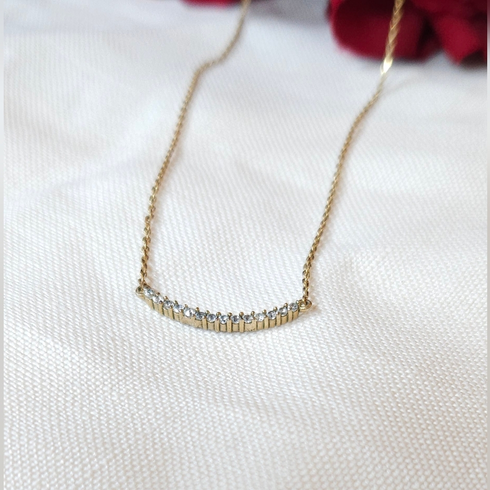 Vintage Dainty Crystal Curve Bar Gold Necklace - Picture 7 of 16